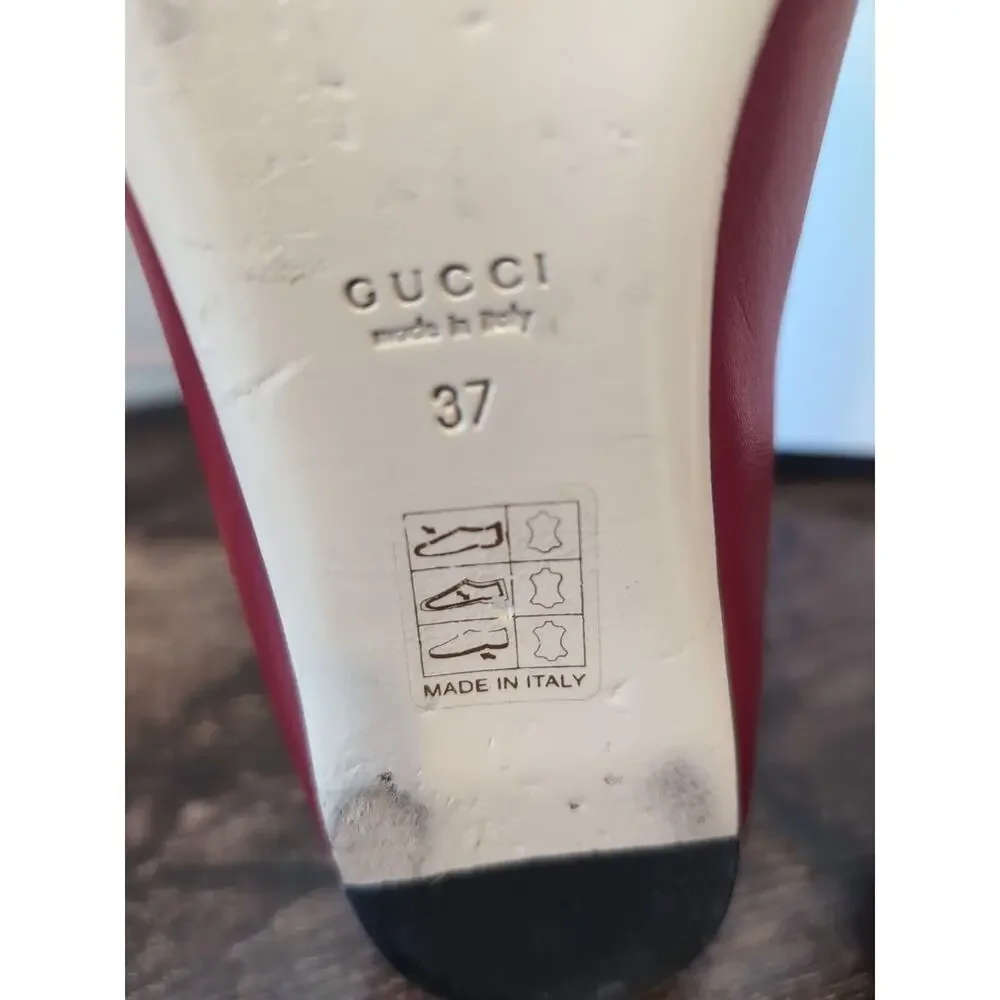 Gucci womens red